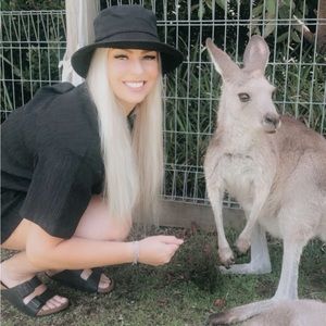 Meet your Posher, Meaghan